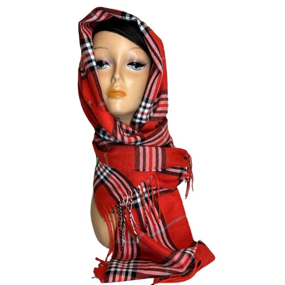 Tartan Plaid Scarf with fringe oblong 100% acrylic.Red white black 70 X 13 new - Picture 6 of 14